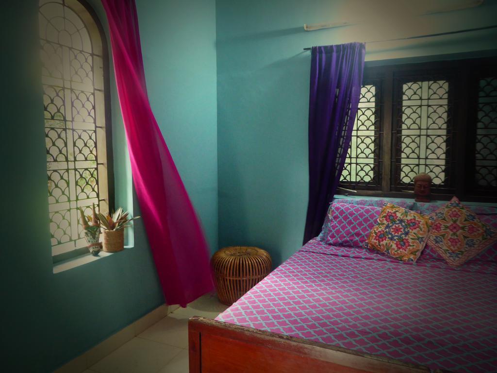 Hôtel Mk Gardens Surf & Yoga House à Varkala Extérieur photo