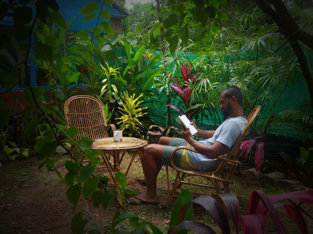 Hôtel Mk Gardens Surf & Yoga House à Varkala Extérieur photo